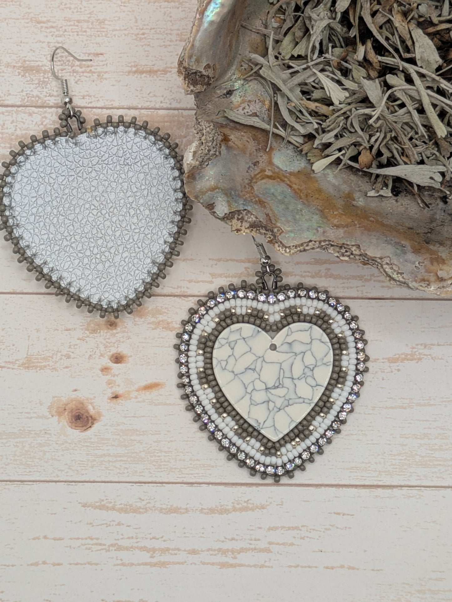 Hook- White & Gray-Hearts